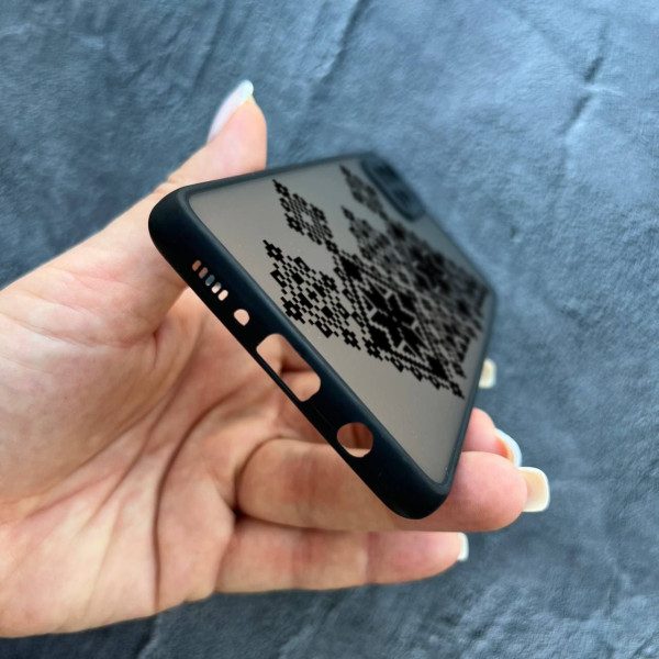 Чехол для Samsung Galaxy A51 с защитой камеры с вышиванкой черная украинская