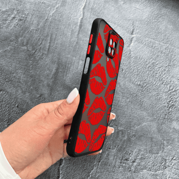 Чехол для Xiaomi Redmi Note 9s / Note 9 Pro / Note 9 Pro Max с защитой камеры с красными губами