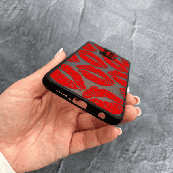Чехол для Xiaomi Redmi Note 9s / Note 9 Pro / Note 9 Pro Max с защитой камеры с красными губами