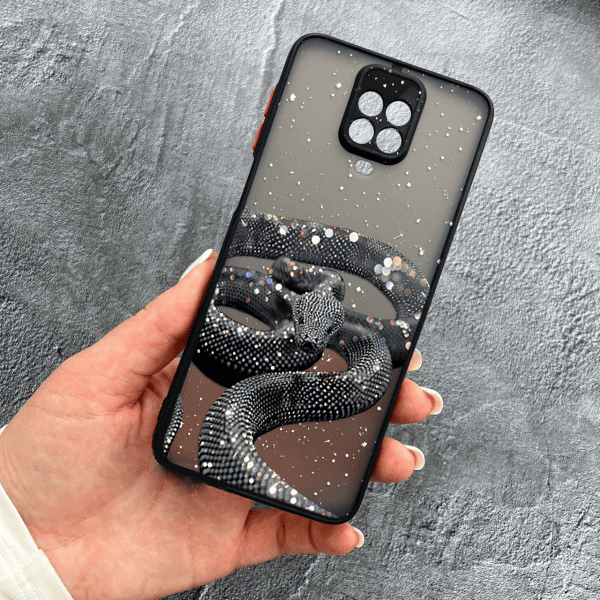 Чехол для Xiaomi Redmi Note 9s / Note 9 Pro / Note 9 Pro Max с защитой камеры змея стразы