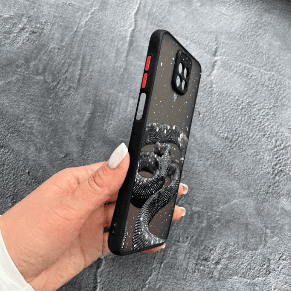Чехол для Xiaomi Redmi Note 9s / Note 9 Pro / Note 9 Pro Max с защитой камеры змея стразы