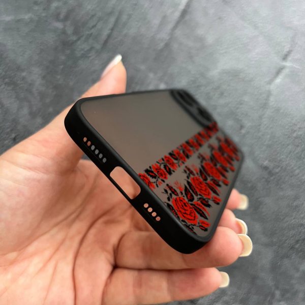 Чехол для iPhone 16 Pro с защитой камеры с вышиванкой Донеччина
