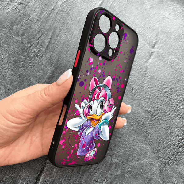 Чехол для iPhone 16 Pro детский с защитой камеры с Дейзи
