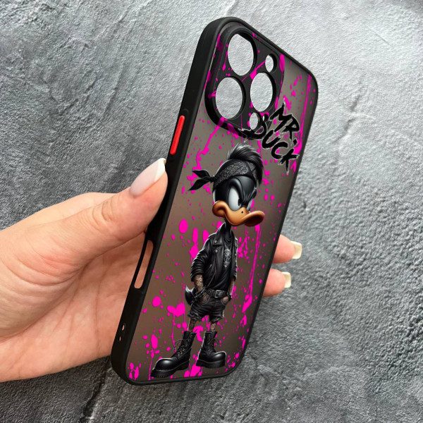 Чехол для iPhone 16 Pro с защитой камеры с Мистер Даком
