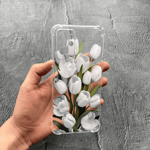 Чехол для Oppo A76 / A96 с защитой камеры с цветами белые тюльпаны противоударный прозрачный силиконовый чехол