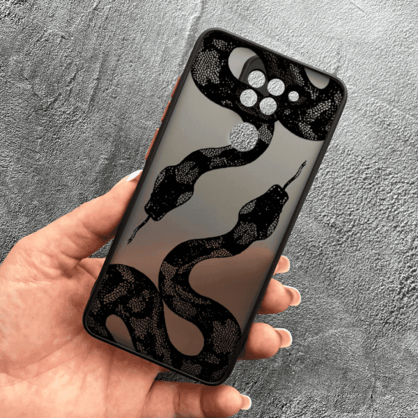 Чехол для Xiaomi Redmi Note 9 / Redmi 10X с защитой камеры с черной змеей