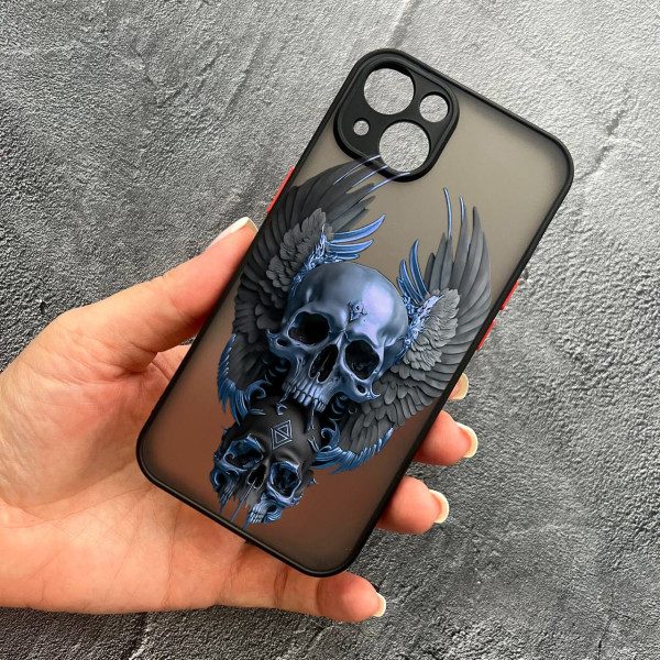 Чехол для iPhone 14 plus с защитой камеры с черепом и крыльями