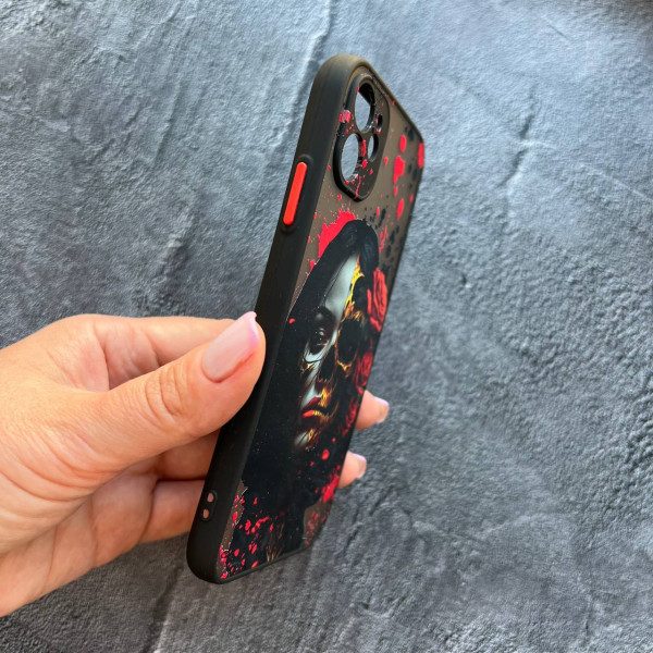 Чехол для iPhone 12 mini с защитой камеры череп Санта-Муэрте