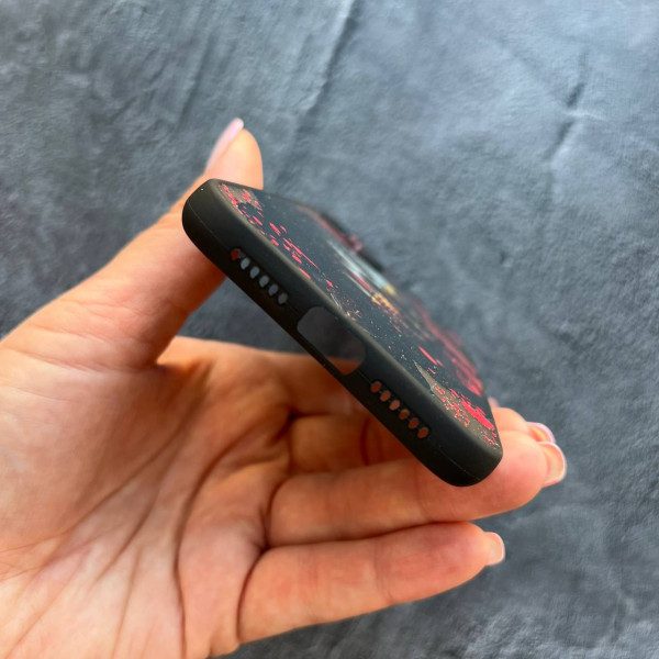 Чехол для iPhone 12 mini с защитой камеры череп Санта-Муэрте