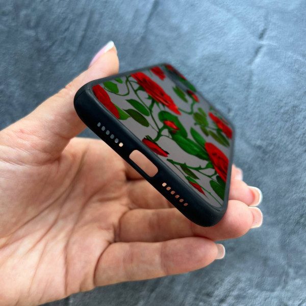 Чехол для iPhone 12 с защитой камеры с цветами красные розы