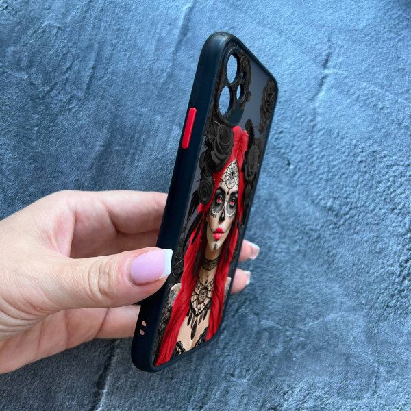 Чохол для iPhone 12 з захистом камери з дівчиною Санта-Муерте у трояндах