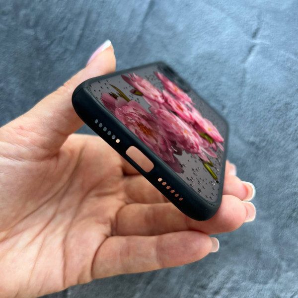 Чехол для iPhone 12 с защитой камеры с цветами и каплями