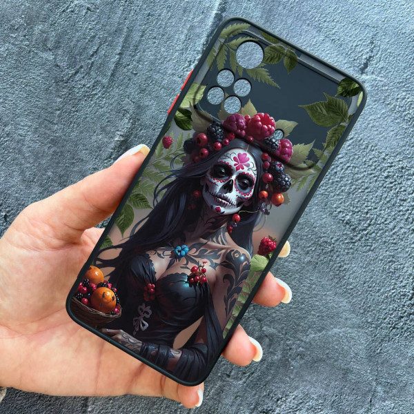 Чехол для Xiaomi Poco X4 Pro 4G / X4 Pro 5G с защитой камеры девушка Санта-Муэрте и листьями