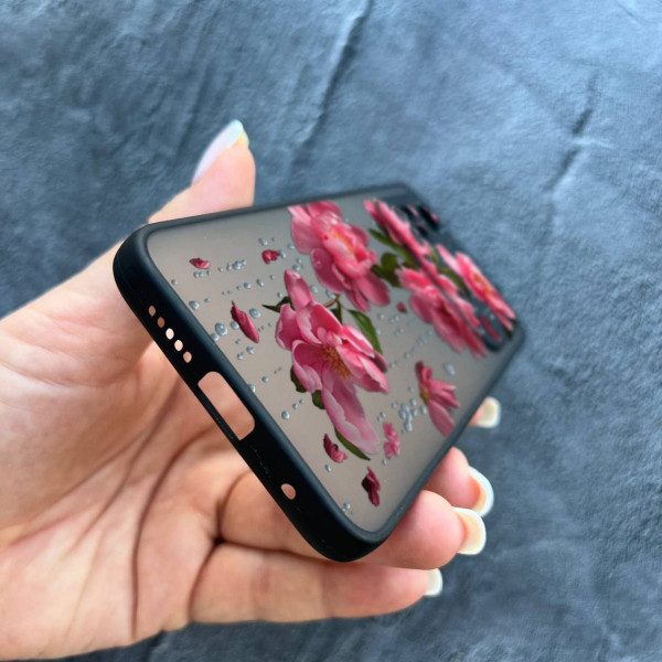 Чехол для Xiaomi Poco X4 Pro 4G / X4 Pro 5G с защитой камеры с цветами и дождем