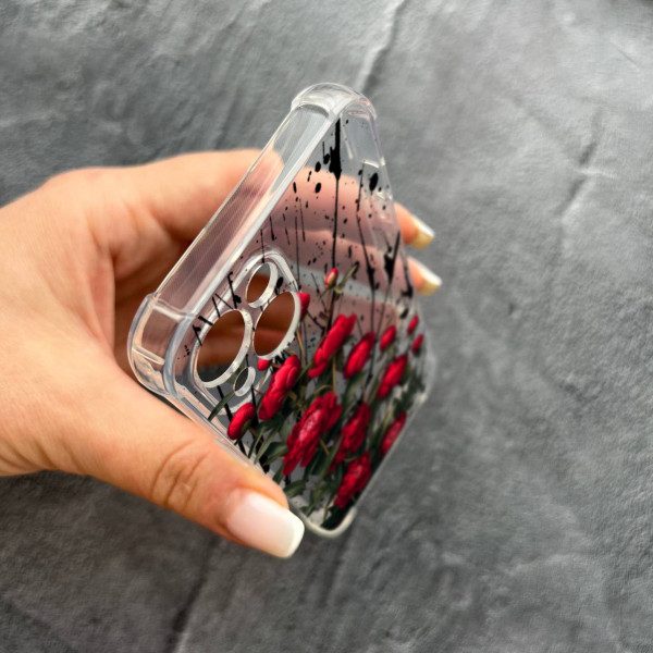 Чехол для iPhone 15 Plus с защитой камеры красные пионы маленькие противоударный прозрачный силиконовый чехол
