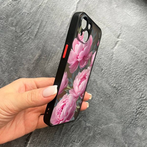 Чехол для iPhone 15 Plus с защитой камеры с цветами пионами крупными