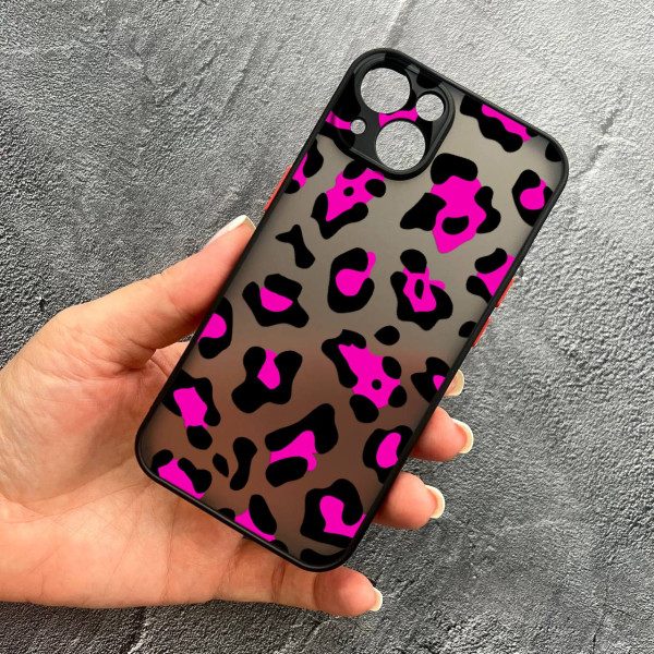 Чехол для iPhone 15 Plus с защитой камеры с розовым леопардом