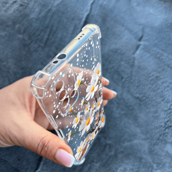 Чехол для Xiaomi Redmi 9T с защитой камеры с цветами ромашки белые противоударный прозрачный силиконовый чехол
