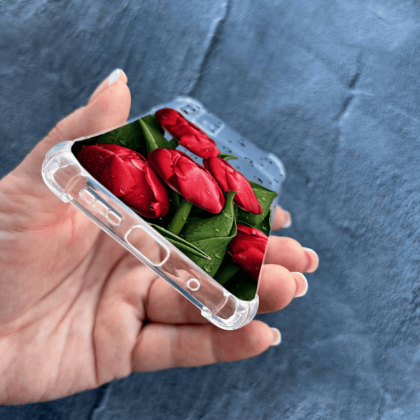 Чехол для Xiaomi Redmi 9T с защитой камеры с цветами красные тюльпаны с каплями противоударный прозрачный силиконовый чехол