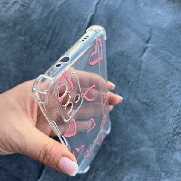 Чехол для Xiaomi Redmi 9T с защитой камеры с розовыми сердечками противоударный прозрачный силиконовый чехол
