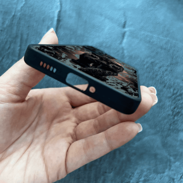 Чехол для Xiaomi Redmi Note 13 Pro Plus с защитой камеры черная пантера