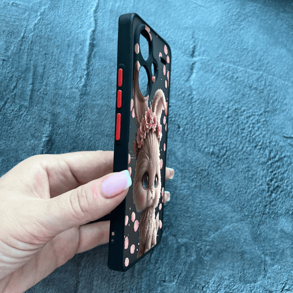 Чохол для Xiaomi Redmi Note 13 Pro Plus з захистом камери з зайчиком в пелюстках