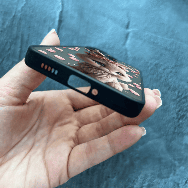 Чехол для Xiaomi Redmi Note 13 Pro Plus с защитой камеры с зайкой в ​​лепестках