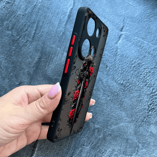 Чехол для Xiaomi Redmi Note 13 Pro 4G / Poco M6 Pro 4G / Xiaomi Redmi Note 14S с защитой камеры дракон с мечом