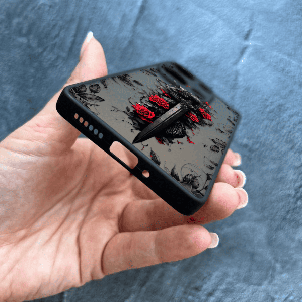 Чехол для Xiaomi Redmi Note 13 Pro 4G / Poco M6 Pro 4G / Xiaomi Redmi Note 14S с защитой камеры дракон с мечом