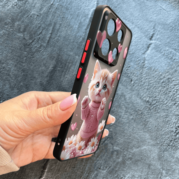 Чохол для Xiaomi Redmi Note 13 Pro 5G / Xiaomi Poco X6 5G з захистом камери з котиком в квітах ромашки