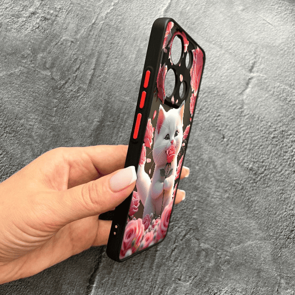 Чохол для Xiaomi Redmi Note 13 4G з захистом камери з котиком в квітах трояндах