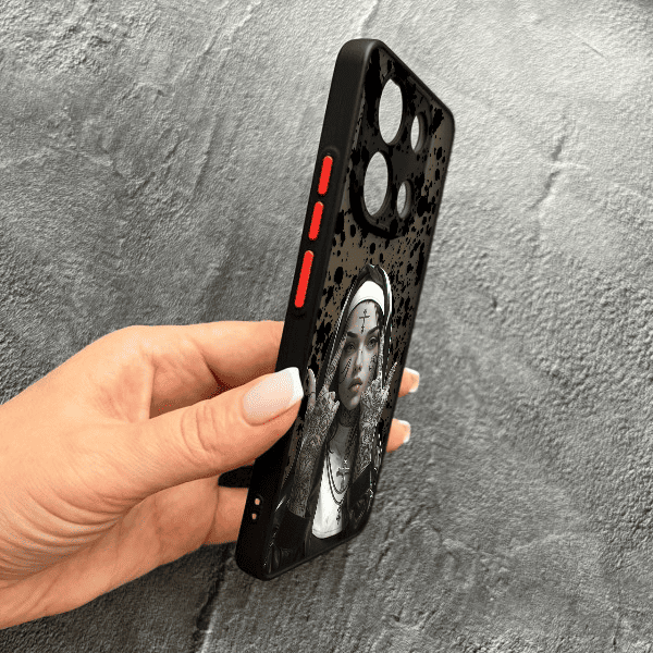 Чохол для Xiaomi Redmi Note 13 4G з захистом камери з дівчинкою монахинею
