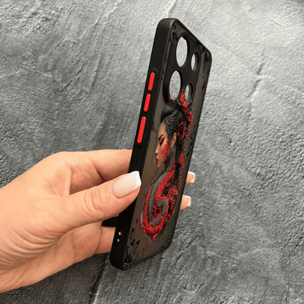 Чохол для Xiaomi Redmi Note 13 4G з захистом камери дівчина з драконом
