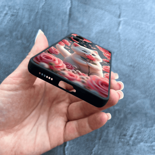 Чехол для Xiaomi Redmi Note 12 Pro 5G с защитой камеры с котом в цветах розах
