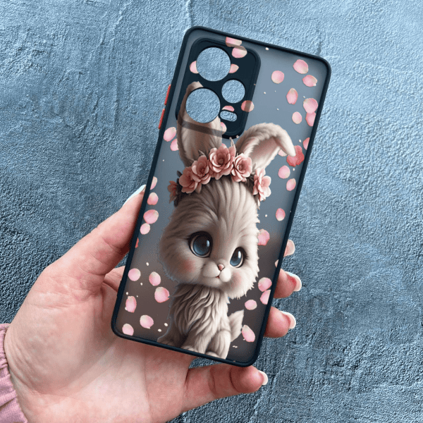 Чохол для Xiaomi Redmi Note 12 Pro 5G з захистом камери з зайчиком в пелюстках
