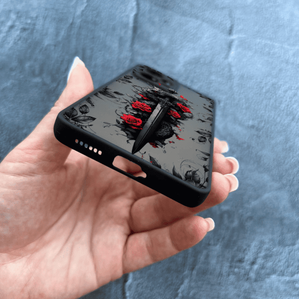 Чехол для Xiaomi Redmi Note 12 Pro Plus с защитой камеры дракон с мечом