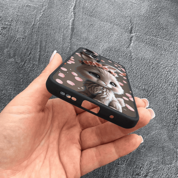 Чехол для Xiaomi Redmi Note 11 Pro Plus 5G с защитой камеры с зайкой в ​​лепестках