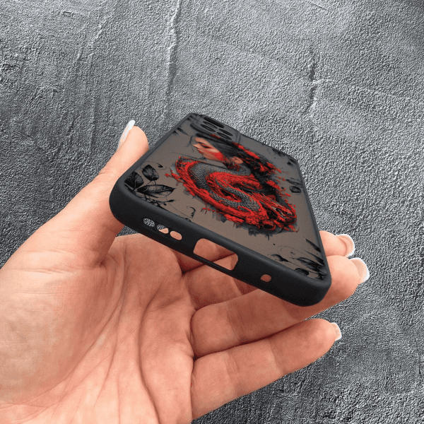 Чехол для Xiaomi Redmi Note 11 Pro Plus 5G с защитой камеры девушка с драконом