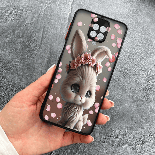 Чохол для Xiaomi Redmi Note 9s / Note 9 Pro / Note 9 Pro Max з захистом камери з зайчиком в пелюстках