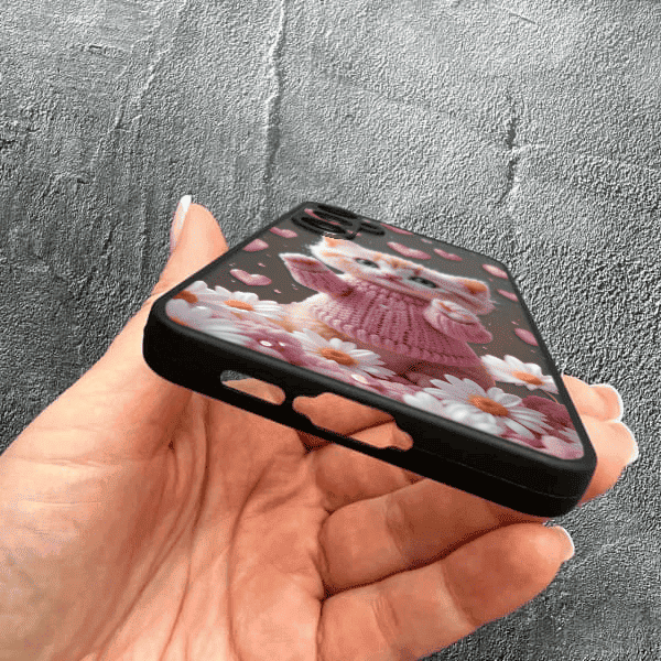 Чехол для Samsung Galaxy S23 с защитой камеры с котом в цветах ромашки