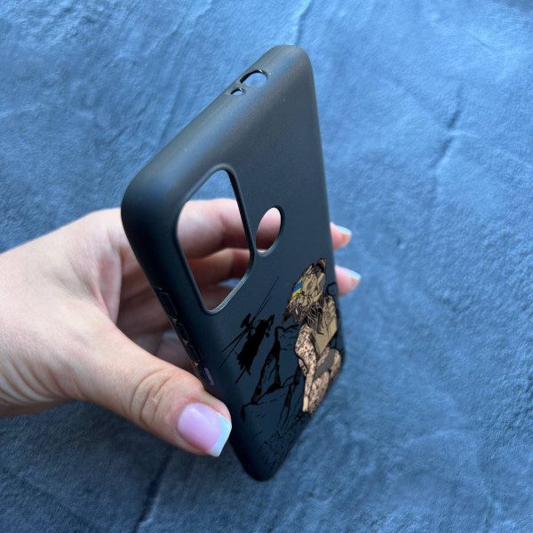 Чехол для Motorola G60 военная девушка