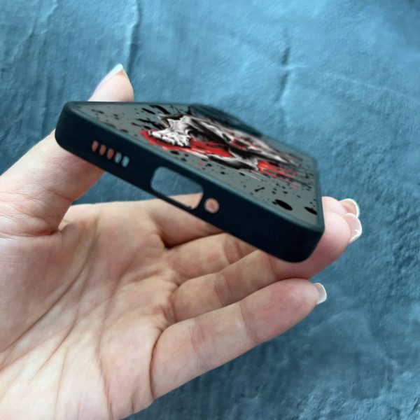 Чехол для Xiaomi Redmi Note 13 Pro Plus с защитой камеры с волком