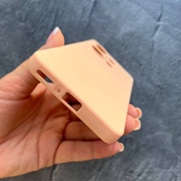 Чехол для Xiaomi Redmi Note 13 4G с защитой камеры софт-тач персиковый