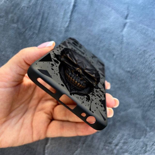 Чехол для Motorola G32 с черепом в кубе
