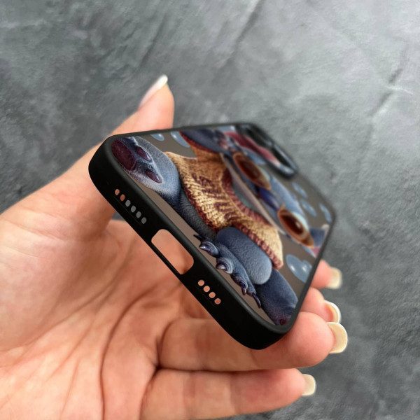 Чехол для iPhone 16 Pro Max с защитой детский камеры со стильным стичем
