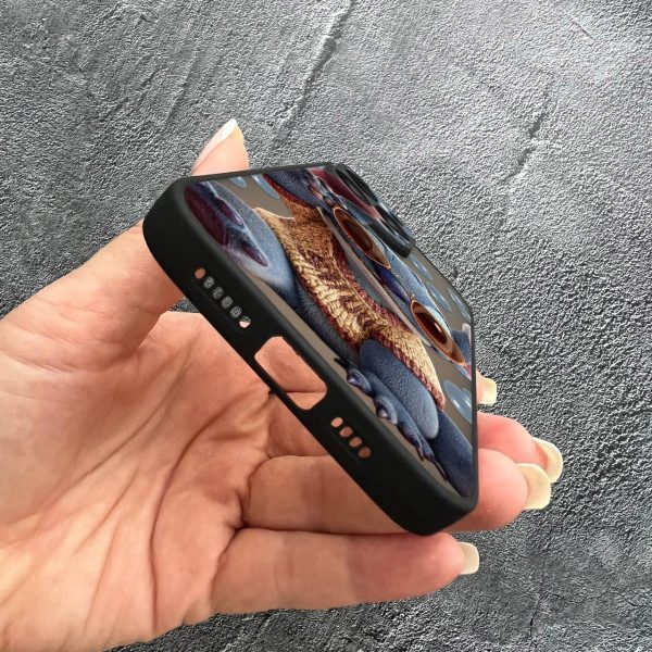 Чехол для iPhone 14 Pro с защитой детский камеры со стильным стичем