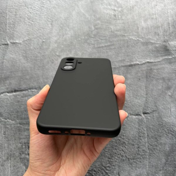 Чехол для Samsung Galaxy A56 с защитой камеры софт-тач черный