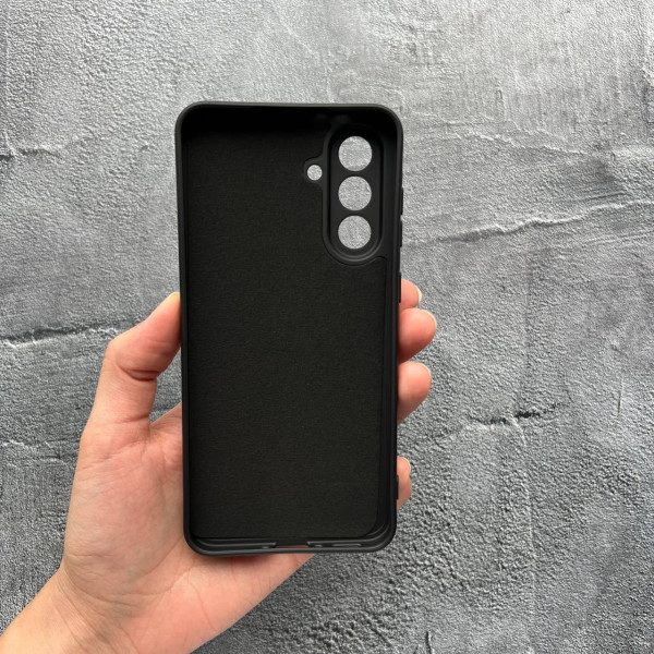 Чехол для Samsung Galaxy A56 с защитой камеры софт-тач черный