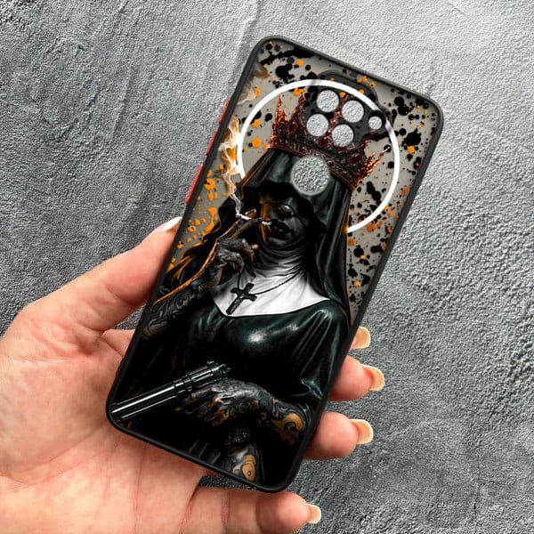 Чехол для Xiaomi Redmi Note 9 / Redmi 10X с защитой камеры Черная королева