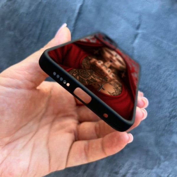Чехол для Xiaomi Xiaomi 12 / 12x / 12s с защитой камеры Монашка бунтарка